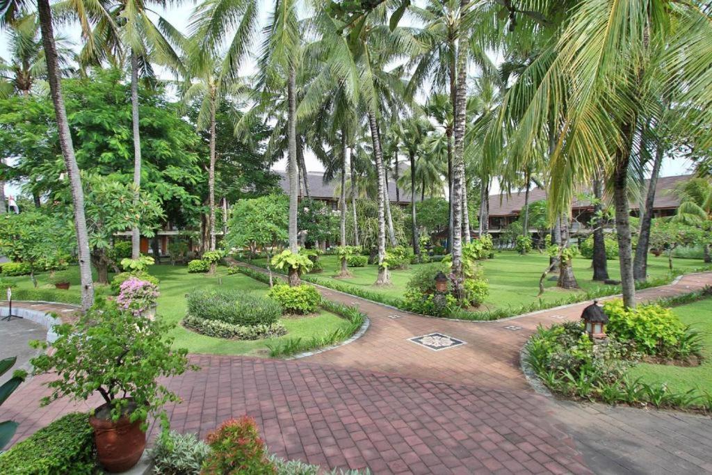 Club Bali Suite Legian 外观 照片