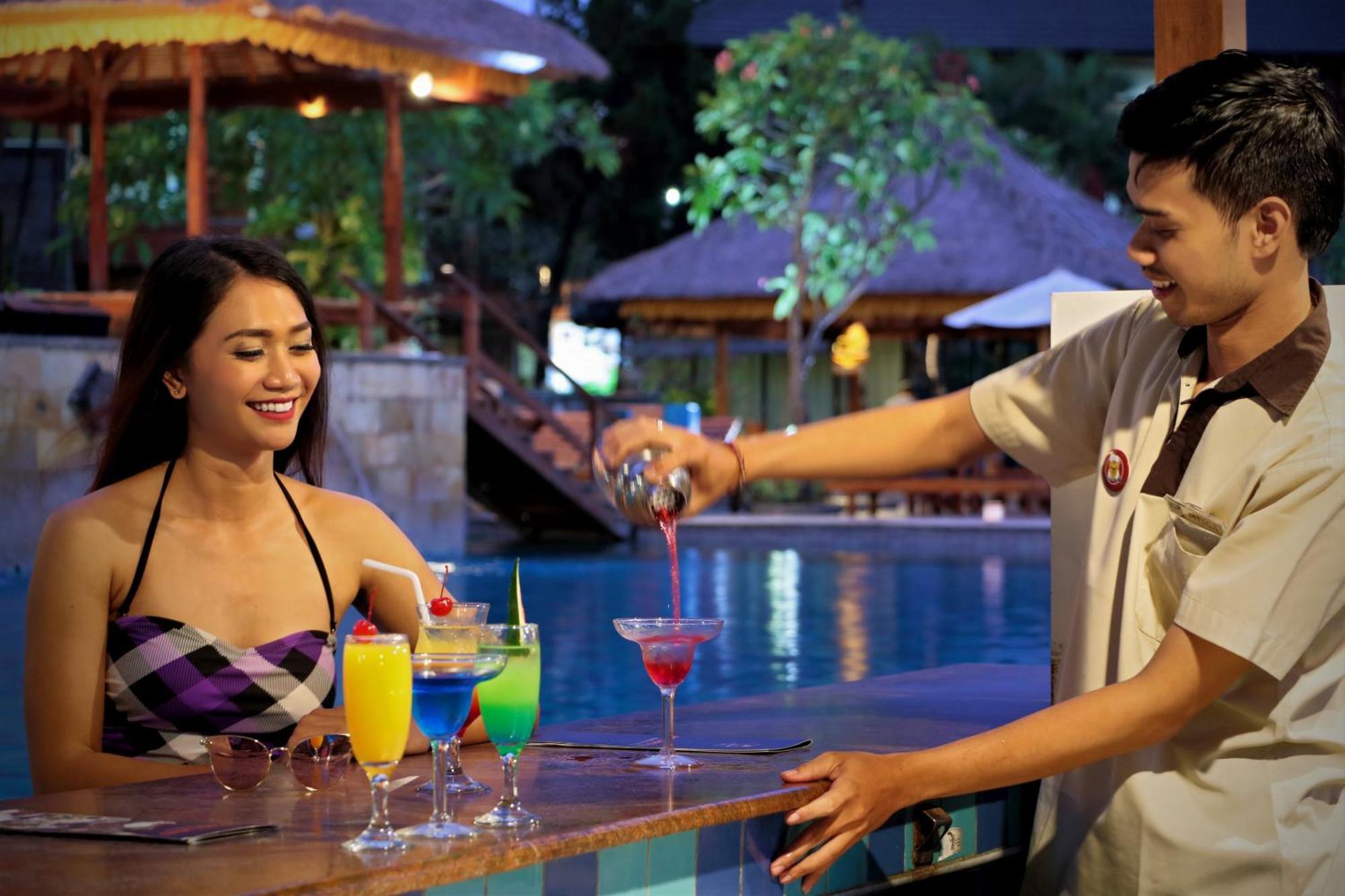 Club Bali Suite Legian 外观 照片